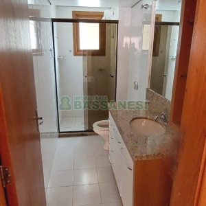 Apto Mobiliado com 93m², 3 dormitórios, 1 vaga, no bairro São Pelegrino em Caxias do Sul para Comprar