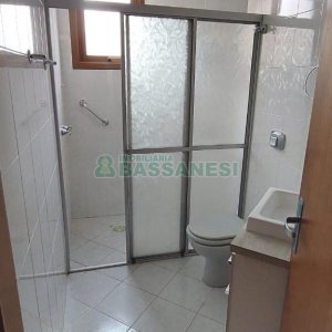 Apto Mobiliado com 93m², 3 dormitórios, 1 vaga, no bairro São Pelegrino em Caxias do Sul para Comprar