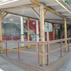 Loja com 360m², no bairro São Pelegrino em Caxias do Sul para Alugar