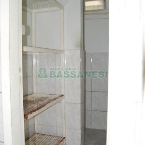 Loja com 360m², no bairro São Pelegrino em Caxias do Sul para Alugar