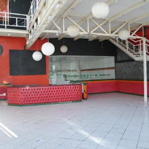 Loja com 360m², no bairro São Pelegrino em Caxias do Sul para Alugar