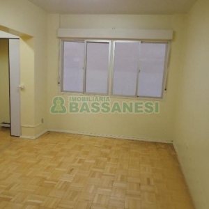 Sala com 30m², no bairro Centro em Caxias do Sul para Alugar