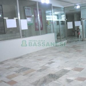 Loja com 86m², no bairro Centro em Caxias do Sul para Alugar