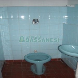 Loja com 86m², no bairro Centro em Caxias do Sul para Alugar