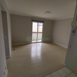 Apartamento com 66m², 2 dormitórios, 2 vagas, no bairro Interlagos em Caxias do Sul para Alugar