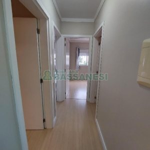 Apto Mobiliado com 95m², 3 dormitórios, 2 vagas, no bairro Cinqüentenário em Caxias do Sul para Comprar