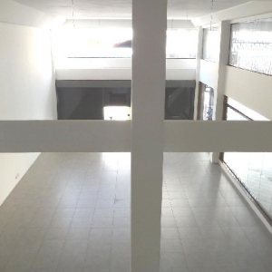 Loja com 484m², 1 vaga, no bairro Pio X em Caxias do Sul para Alugar