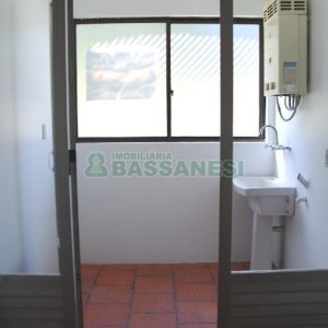 Apartamento com 98m², 2 dormitórios, 1 vaga, no bairro Lourdes em Caxias do Sul para Alugar