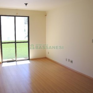Apartamento com 98m², 2 dormitórios, 1 vaga, no bairro Lourdes em Caxias do Sul para Alugar