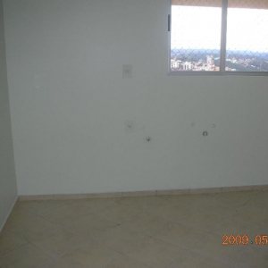 Apartamento com 95m², 3 dormitórios, 2 vagas, no bairro Rio Branco em Caxias do Sul para Alugar