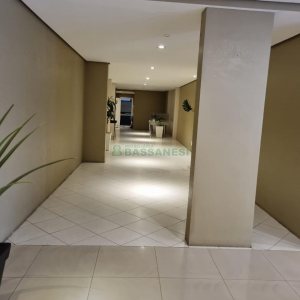 Apto Mobiliado com 61m², 2 dormitórios, 2 vagas, no bairro Panazzolo em Caxias do Sul para Comprar