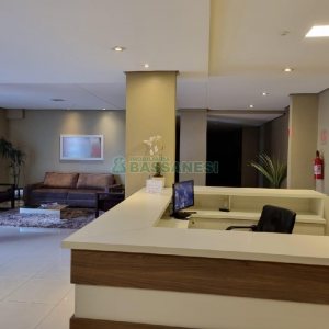 Apto Mobiliado com 61m², 2 dormitórios, 2 vagas, no bairro Panazzolo em Caxias do Sul para Comprar