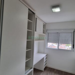 Apto Mobiliado com 61m², 2 dormitórios, 2 vagas, no bairro Panazzolo em Caxias do Sul para Comprar
