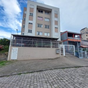 Apartamento com 47m², 2 dormitórios, 1 vaga, no bairro Santa Catarina em Caxias do Sul para Alugar