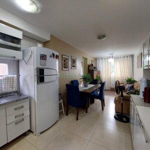 Apartamento com 47m², 2 dormitórios, 1 vaga, no bairro Santa Catarina em Caxias do Sul para Alugar