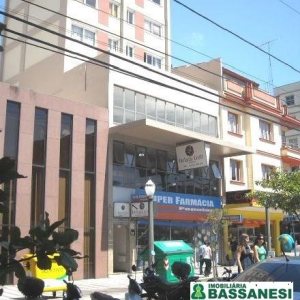 Sala com 168m², no bairro Centro em Caxias do Sul para Alugar