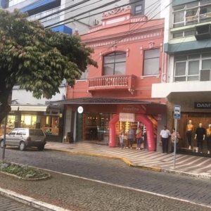 Loja com 32m², no bairro Centro em Caxias do Sul para Alugar