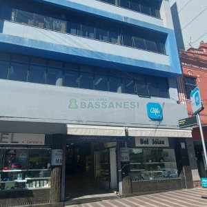 Loja com 32m², no bairro Centro em Caxias do Sul para Alugar
