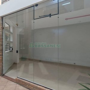 Loja com 32m², no bairro Centro em Caxias do Sul para Alugar