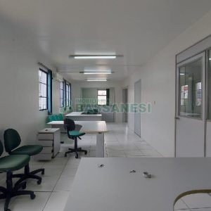 Loja com 126m², no bairro Santa Fé em Caxias do Sul para Alugar