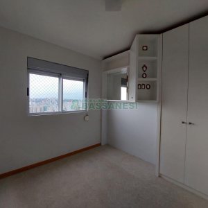 Apartamento com 90m², 3 dormitórios, 2 vagas, no bairro Rio Branco em Caxias do Sul para Alugar