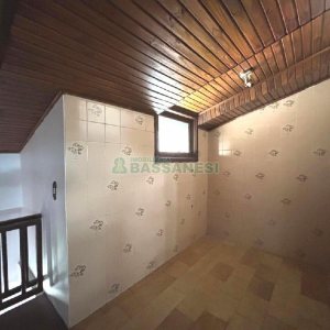 Apartamento com 180m², 4 dormitórios, 1 vaga, no bairro De Lazzer em Caxias do Sul para Alugar