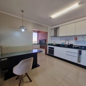 Apto Mobiliado com 140m², 3 dormitórios, 3 vagas, no bairro Charqueadas em Caxias do Sul para Alugar