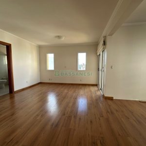 Apto/Cobertura com 297m², 2 dormitórios, 2 vagas, no bairro Centro em Caxias do Sul para Comprar