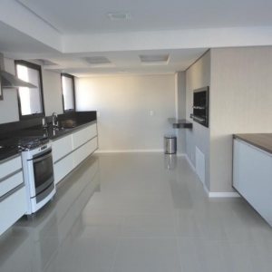 Apartamento com 60m², 1 dormitório, 1 vaga, no bairro Floresta em Caxias do Sul para Alugar