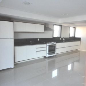 Apartamento com 60m², 1 dormitório, 1 vaga, no bairro Floresta em Caxias do Sul para Alugar