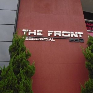 Apartamento com 60m², 1 dormitório, 1 vaga, no bairro Floresta em Caxias do Sul para Alugar