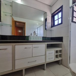 Casa com 150m², 3 dormitórios, 2 vagas, no bairro Salgado Filho em Caxias do Sul para Alugar
