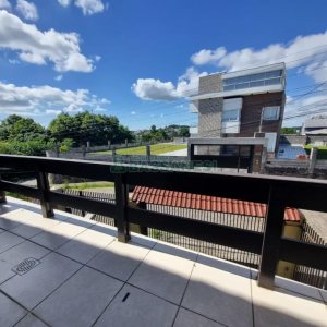 Casa com 150m², 3 dormitórios, 2 vagas, no bairro Salgado Filho em Caxias do Sul para Alugar