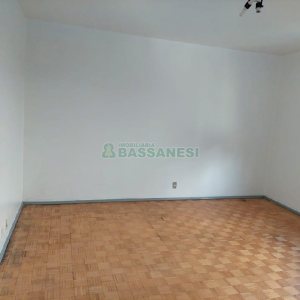 Apartamento com 83m², 2 dormitórios, 1 vaga, no bairro Panazzolo em Caxias do Sul para Comprar