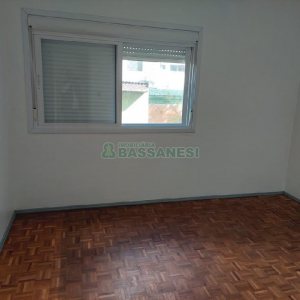 Apartamento com 83m², 2 dormitórios, 1 vaga, no bairro Panazzolo em Caxias do Sul para Comprar