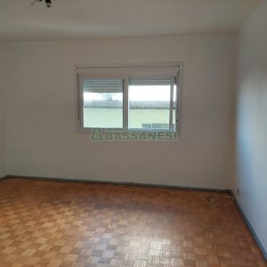 Apartamento com 83m², 2 dormitórios, 1 vaga, no bairro Panazzolo em Caxias do Sul para Comprar