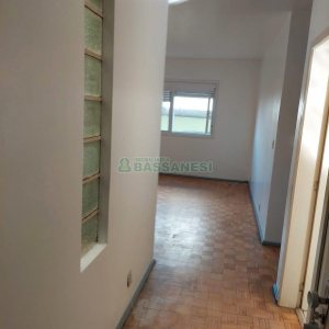 Apartamento com 83m², 2 dormitórios, 1 vaga, no bairro Panazzolo em Caxias do Sul para Comprar