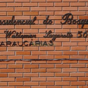 Apartamento com 55m², 2 dormitórios, no bairro Interlagos em Caxias do Sul para Alugar ou Comprar