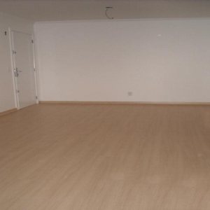 Apartamento, 2 dormitórios, 2 vagas, no bairro São Pelegrino em Caxias do Sul para Comprar