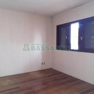 Casa com 200m², 3 dormitórios, 2 vagas, no bairro Rio Branco em Caxias do Sul para Alugar