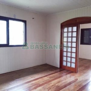Casa com 200m², 3 dormitórios, 2 vagas, no bairro Rio Branco em Caxias do Sul para Alugar