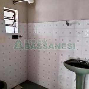 Casa com 200m², 3 dormitórios, 2 vagas, no bairro Rio Branco em Caxias do Sul para Alugar