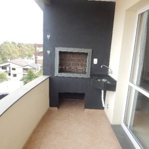 Apartamento com 92m², 2 dormitórios, 2 vagas, no bairro Santa Catarina em Caxias do Sul para Comprar