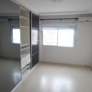 Apartamento com 92m², 2 dormitórios, 2 vagas, no bairro Santa Catarina em Caxias do Sul para Comprar
