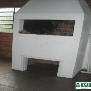 Loja com 320m², no bairro De Lazzer em Caxias do Sul para Alugar