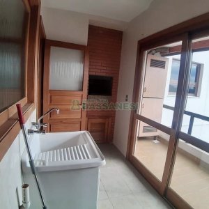 Apto/Cobertura com 252m², 3 dormitórios, 1 vaga, no bairro Marechal Floriano em Caxias do Sul para Comprar