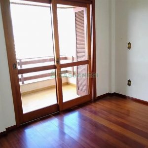Apto/Cobertura com 252m², 3 dormitórios, 1 vaga, no bairro Marechal Floriano em Caxias do Sul para Comprar