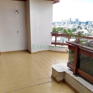 Apto/Cobertura com 252m², 3 dormitórios, 1 vaga, no bairro Marechal Floriano em Caxias do Sul para Comprar