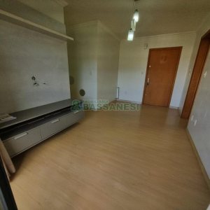 Apartamento com 72m², 2 dormitórios, 1 vaga, no bairro Colina Sorriso em Caxias do Sul para Alugar
