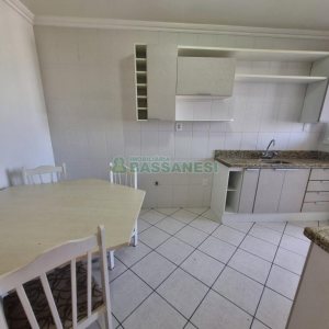 Apartamento com 72m², 2 dormitórios, 1 vaga, no bairro Colina Sorriso em Caxias do Sul para Alugar